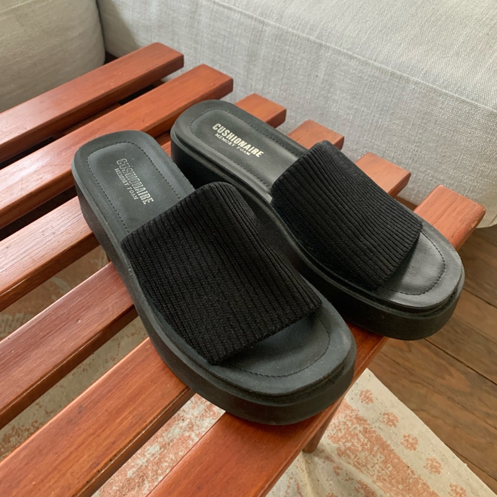 Black platform sandals